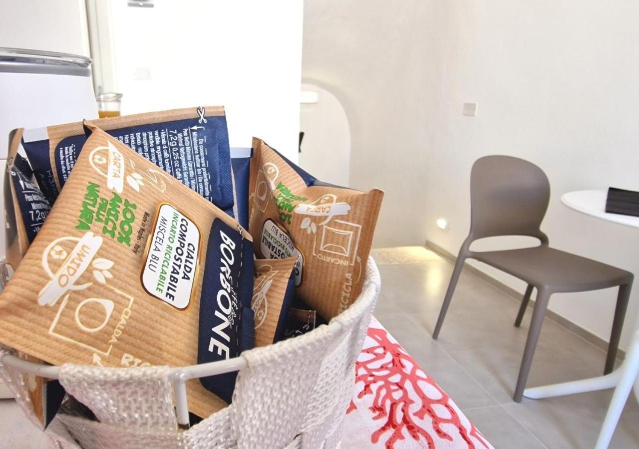 B&B Tra Le Vie Del Borgo Vieste Bagian luar foto