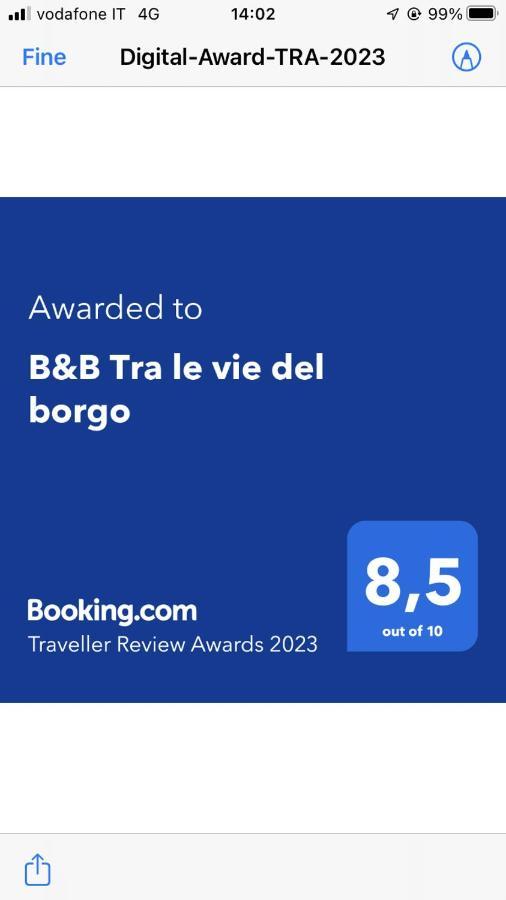 B&B Tra Le Vie Del Borgo Vieste Bagian luar foto