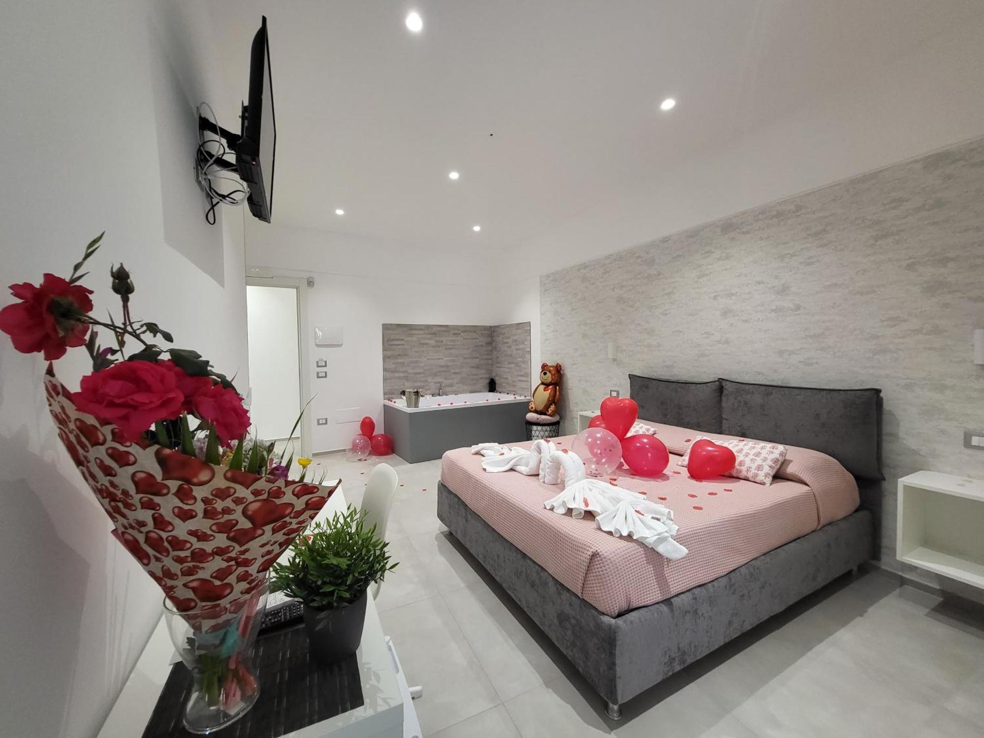 B&B Tra Le Vie Del Borgo Vieste Bagian luar foto
