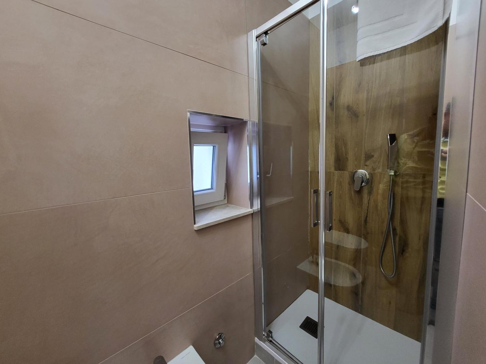 B&B Tra Le Vie Del Borgo Vieste Bagian luar foto